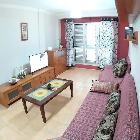 With 3 Bedrooms In With Shared Pool 200 M From The Beach Apartman Sardina